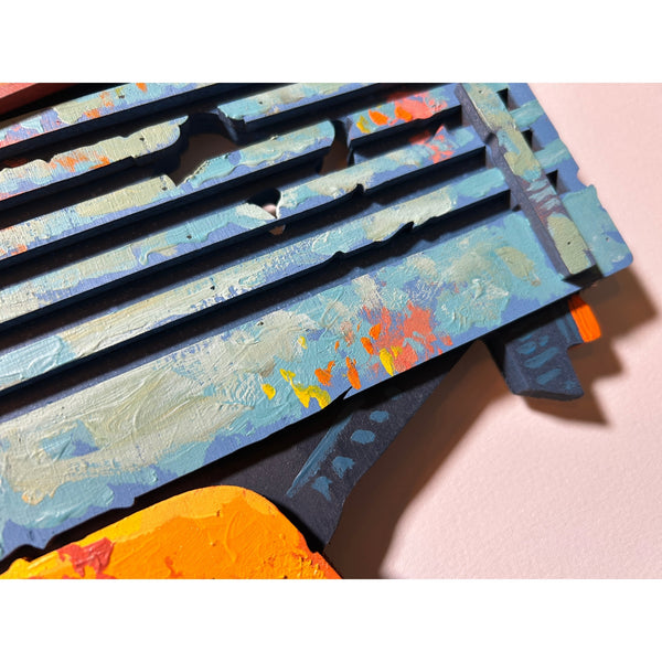 Detailed view of the original acrylic painting on layered wood "Vai correr tudo bem" by Mário Belém, highlighting the vibrant hand-painted typography, the intricate graphic elements, and the distinct relief of the overlapping wood layers.